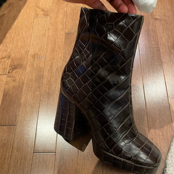 Brown platform boots - Picture 1 of 4